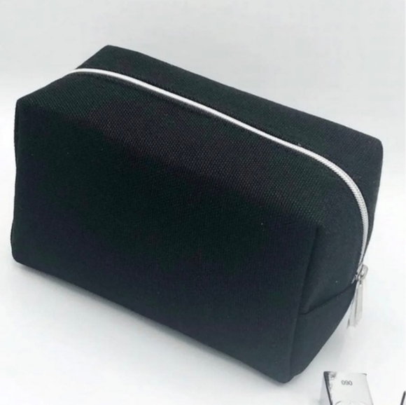 Dior Logo Black makeup bag - Picture 3 of 10